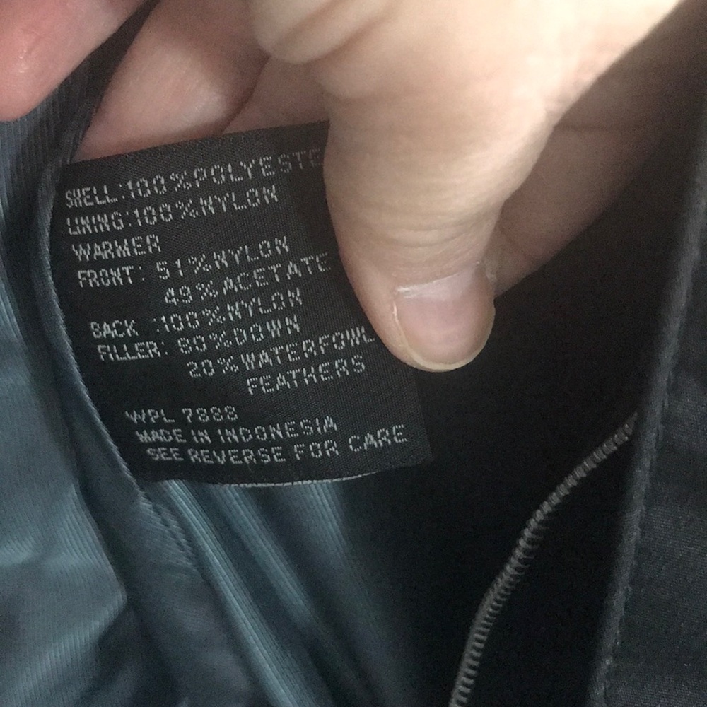 Two piece down jacket system - Picture 6 of 7